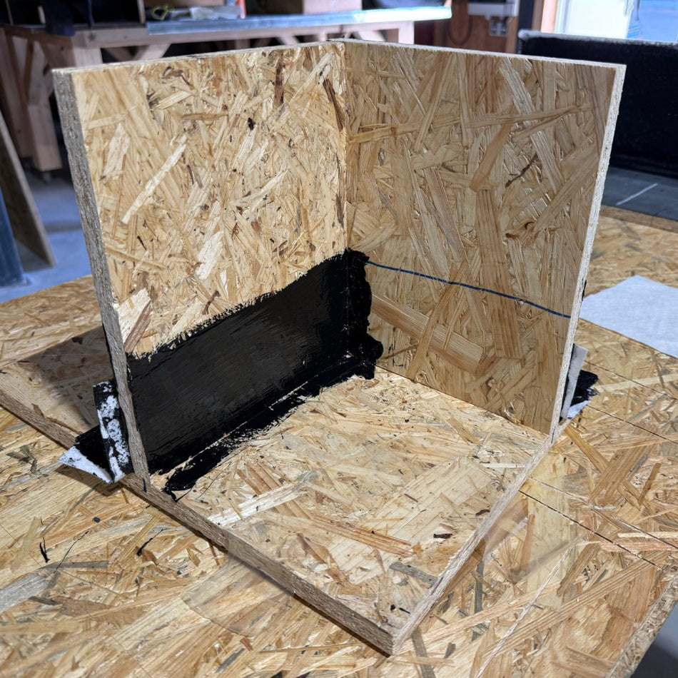 Innenecke aus Vlies für Flüssigkunststoff